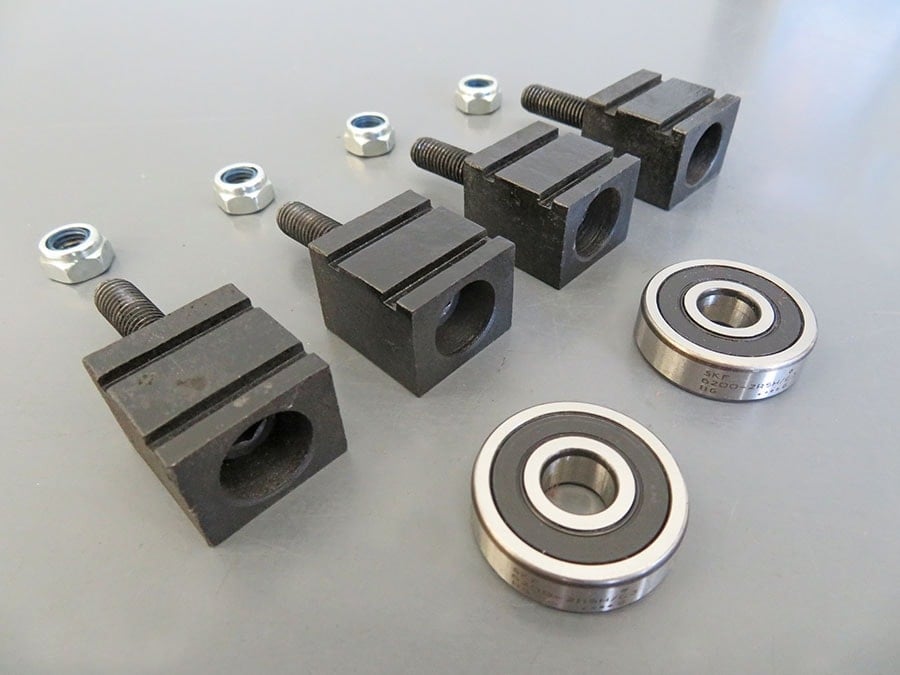 SM26/e Sawmill Blade Guide Blocks and Bearings Set WoodMaxx